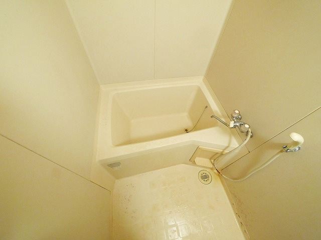 ラポールの浴室|お風呂です