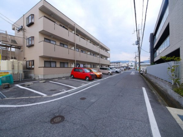 ラポールの周辺