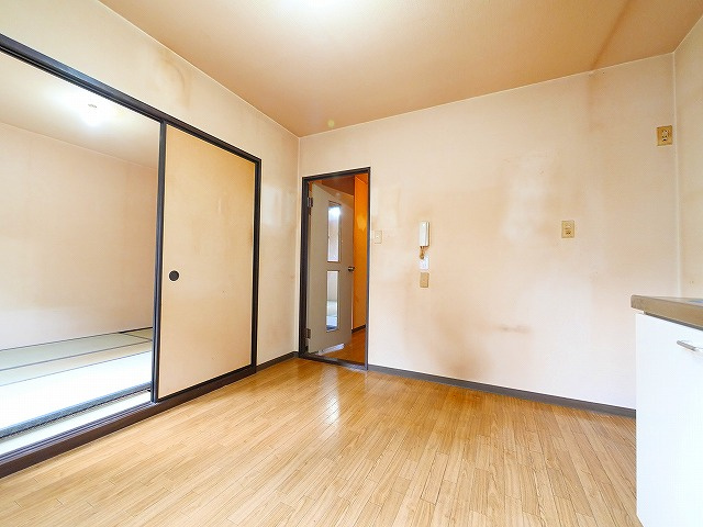 ラポールの居間・リビング|おしゃれな居間です