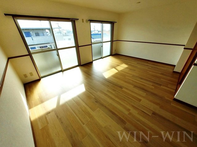 パークシティーたかし Bの居間・リビング|イメージ（同施工会社同一モデルの写真です）