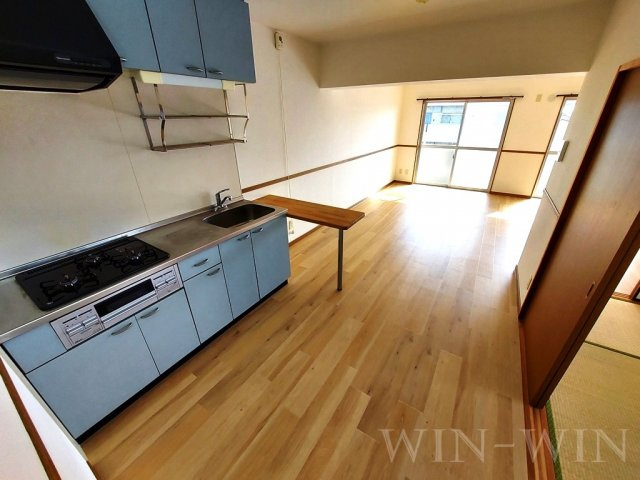 パークシティーたかし Bの内装|イメージ（同施工会社同一モデルの写真です）