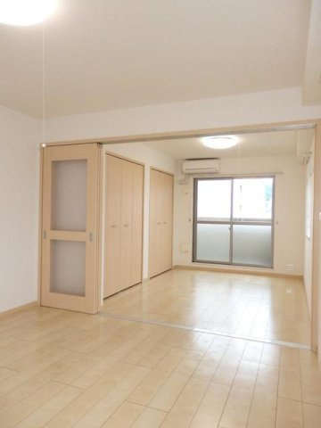 アンジュール　Ｋの居間・リビング