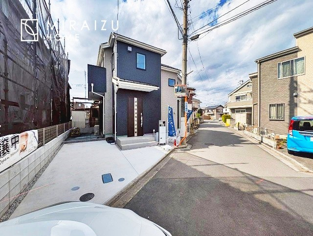 【前面道路含む現地写真】 | 日当たりの良いお家は嬉しいですよね。それぞれ価値観が分かれる箇所です、実際に内覧して日当たりの心地よさをご体感下さいね♪