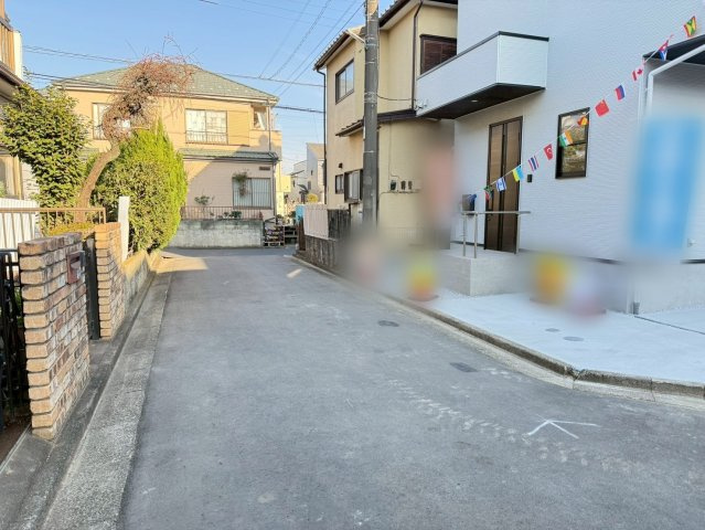 川越市むさし野2期　新築一戸建て　1号棟の前面道路含む現地写真|前面道路含む現地写真です