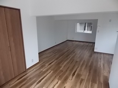 【居間・リビング】 | 桂尾山サンハイツ