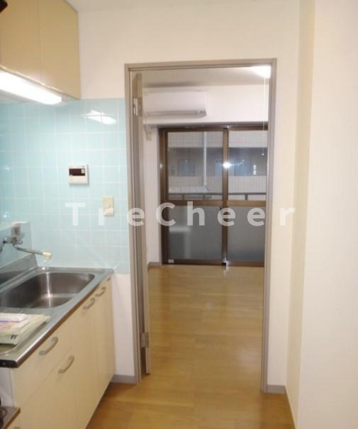 MYハイツ本郷の内装