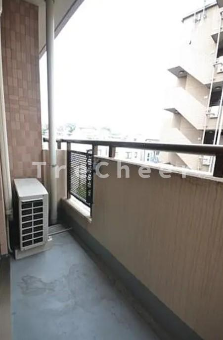 MYハイツ本郷のバルコニー