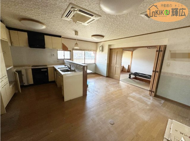 【居間・リビング】 | 加古郡稲美町印南　中古戸建