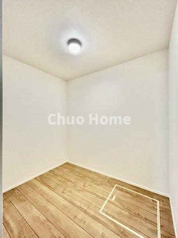 江戸川区下篠崎町新築分譲住宅の収納|大容量ウォークインクローゼット
