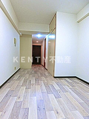 【居間・リビング】 | エクセレントコート東六郷 | ゆったりとした居間です