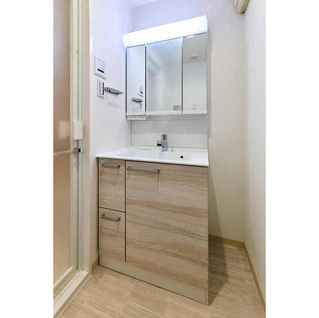 コンフォリア曳舟の洗面所