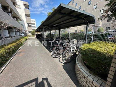 【キッチン】 | エクセレントコート東六郷 | コンパクトなキッチンで掃除もラクラク
