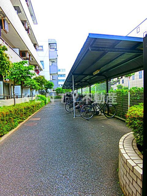 【収納】 | エクセレントコート東六郷 | 便利な収納スペースです