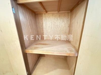 【洋室】 | エクセレントコート東六郷 | 広々とした洋室です