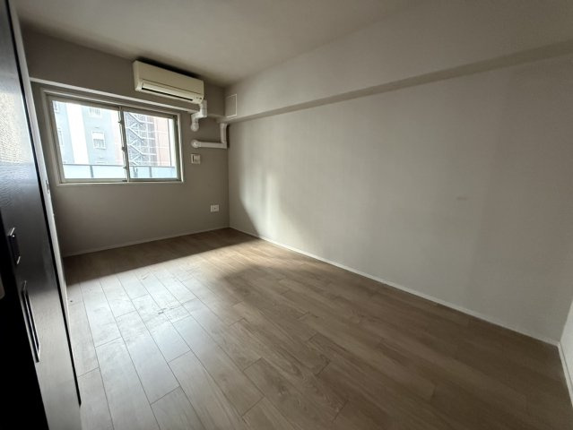 ジ・アーバネックス京都四条烏丸テラスの洋室