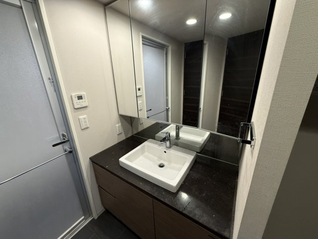 ジ・アーバネックス京都四条烏丸テラスの洗面所