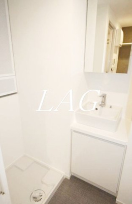 【洗面所】 | ファーレ大塚Ⅱ | 独立洗面台です。