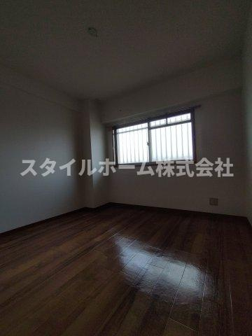 ベルドミール豊川の居間・リビング