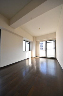 【居間・リビング】 | グランディア国体通り