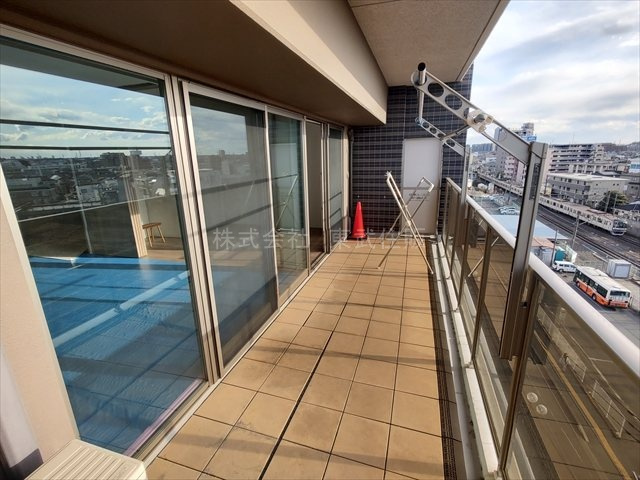 【バルコニー】 | ライオンズ上福岡ステーションレジデンス | 落ち着いた時間を過ごせるバルコニーです