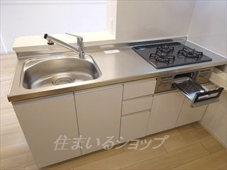 安芸高田市吉田町常友のアパートのキッチン|浄水器一体型シャワー水栓