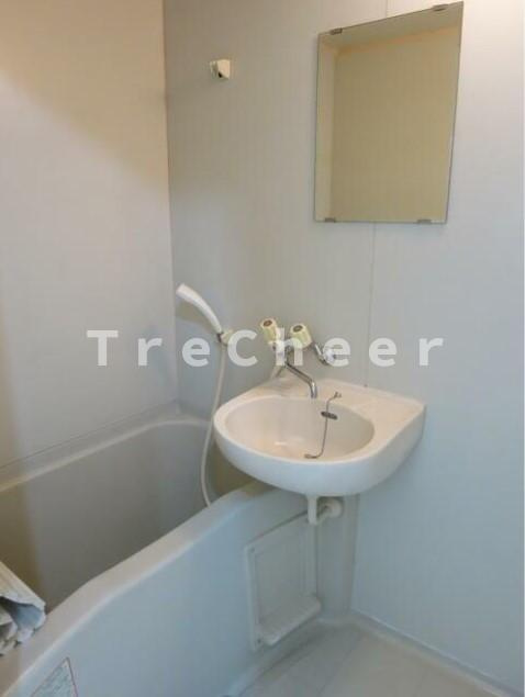 若竹ハイツの浴室