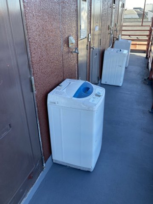【その他】 | サンタハウス | 洗濯機置き場。