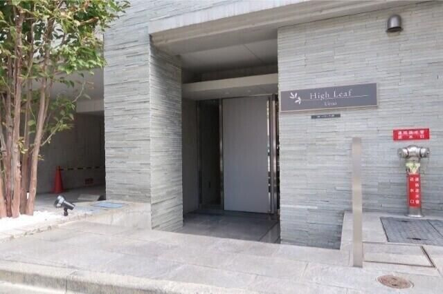 ハイリーフ上野のエントランス