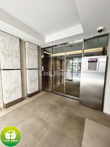 メイクスデザイン住吉のエントランス