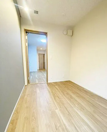 プラネソシエプラス桜台の洋室