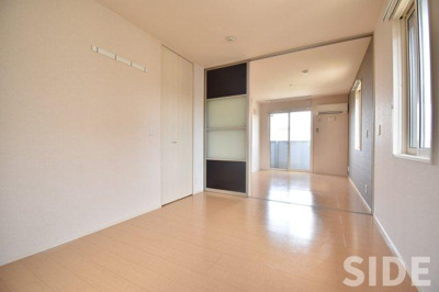 【内装】 | コルベーユ