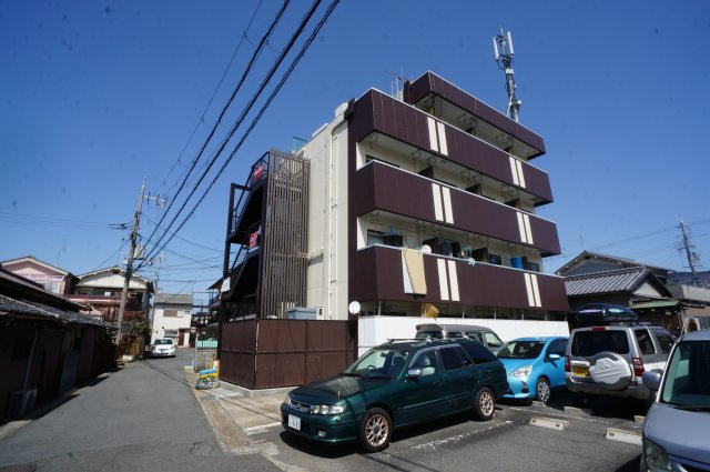 コーポ華の外観