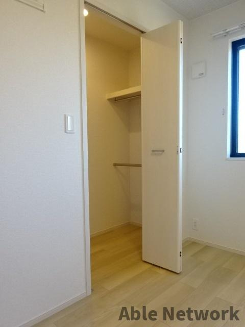 アムールⅡの収納|ウォークインクローゼット