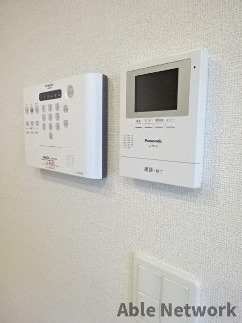 アムールⅡのセキュリティ|安心のカメラ付きインターホン