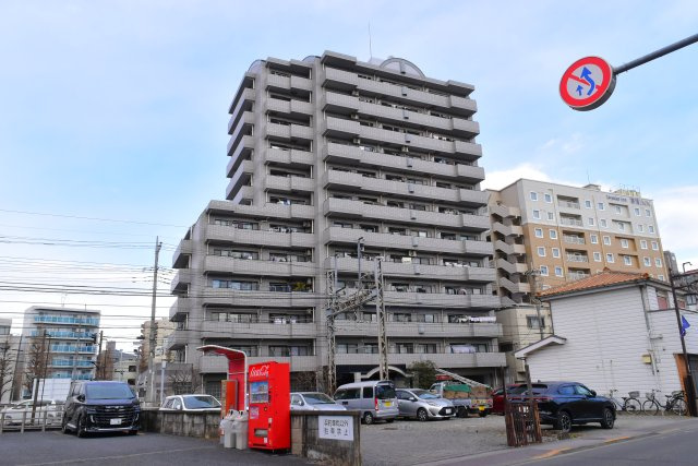 府中市緑町３丁目の中古マンションの外観