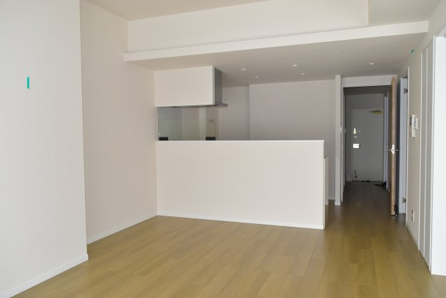 府中市緑町３丁目の中古マンションの居間・リビング