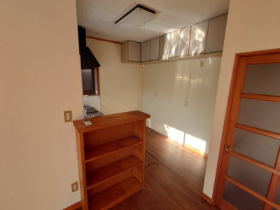 【居間・リビング】 | 岡芹1丁目戸建て