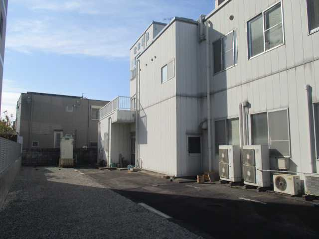 陣中町2丁目貸事務所の外観