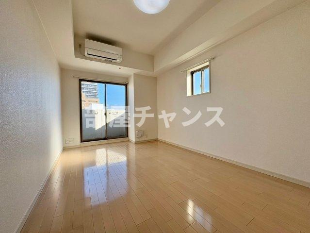 エステムプラザ名古屋・栄プレミアム　の居間・リビング
