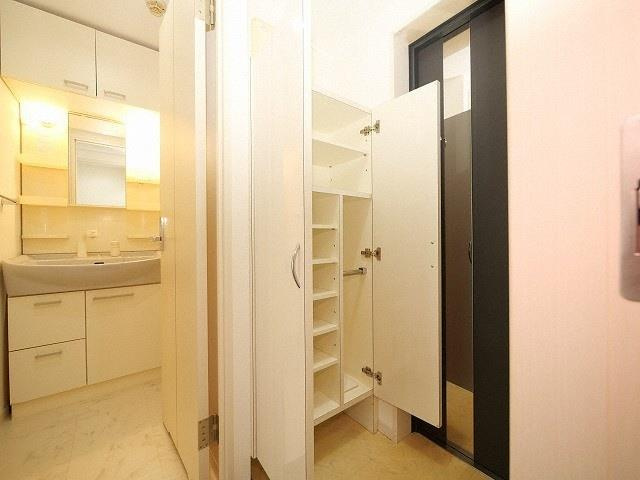 BRAVI新大阪の収納