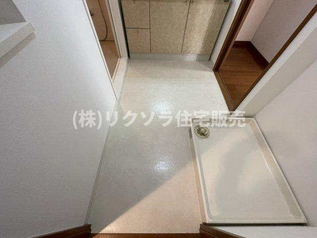 イトーピア香里園ヴァルコートの脱衣所|■物件内覧・資金計画相談・住宅ローン相談、リフォーム相談、お問合せ受付中■
※当日・翌日のご内覧、ご相談はお電話でのお問合せがスムーズです！