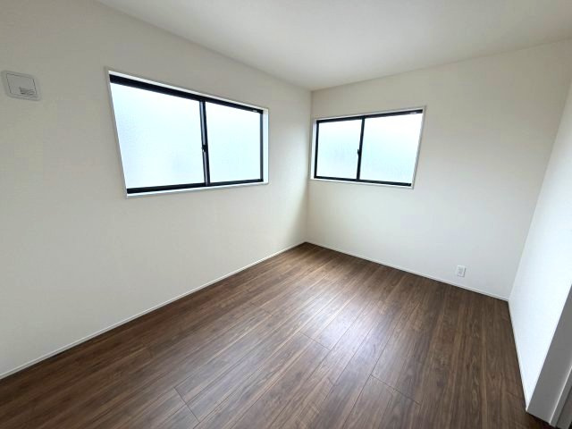 リーブルガーデンＳ前橋市上増田町第3　１号棟の洋室|２階洋室３です
