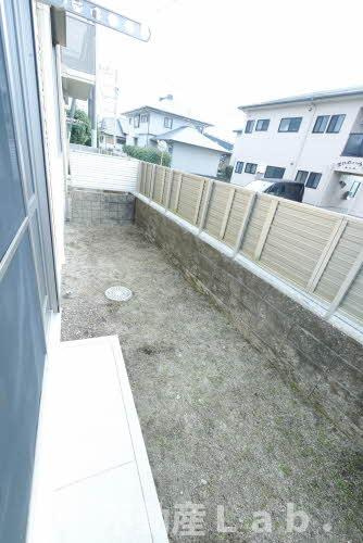 パンシオン・クレールの庭