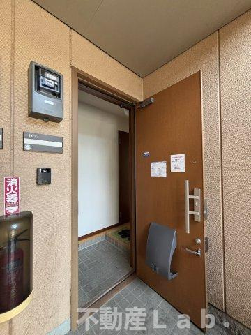 パンシオン・クレールのエントランス