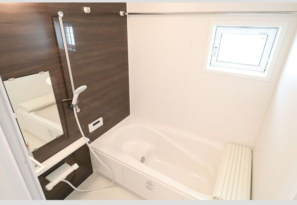 グラン仁所町の浴室