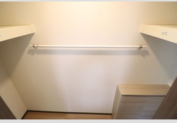 グラン仁所町の収納