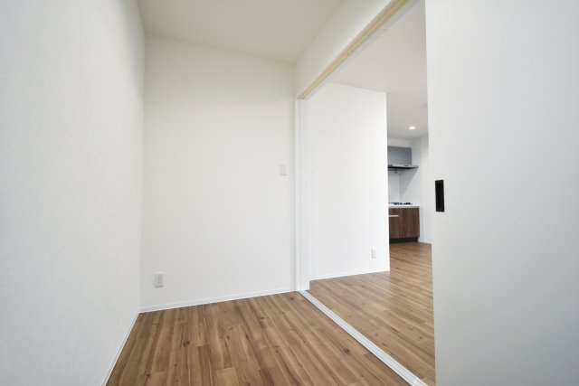 Best　Village鳴尾町の洋室