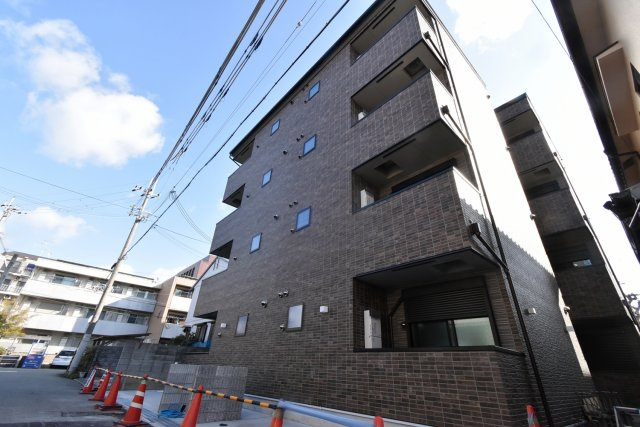 Best　Village鳴尾町の外観