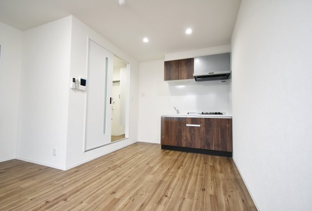 Best　Village鳴尾町の居間・リビング