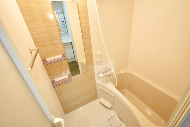 Best　Village鳴尾町の浴室